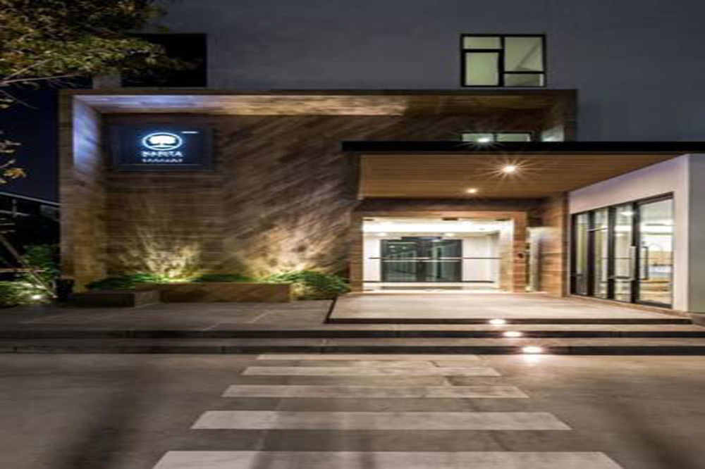 Narita Amata Hotell Chonburi Eksteriør bilde